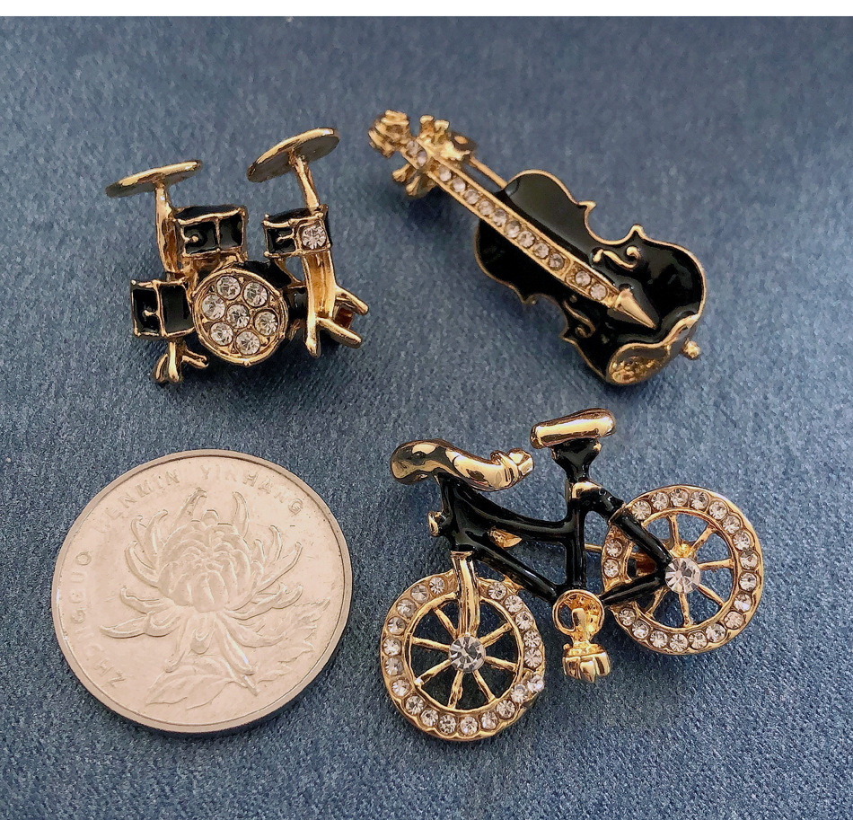 Cartoon Style Bicycle Alloy Inlay Artificial Gemstones Unisex Brooches display picture 1