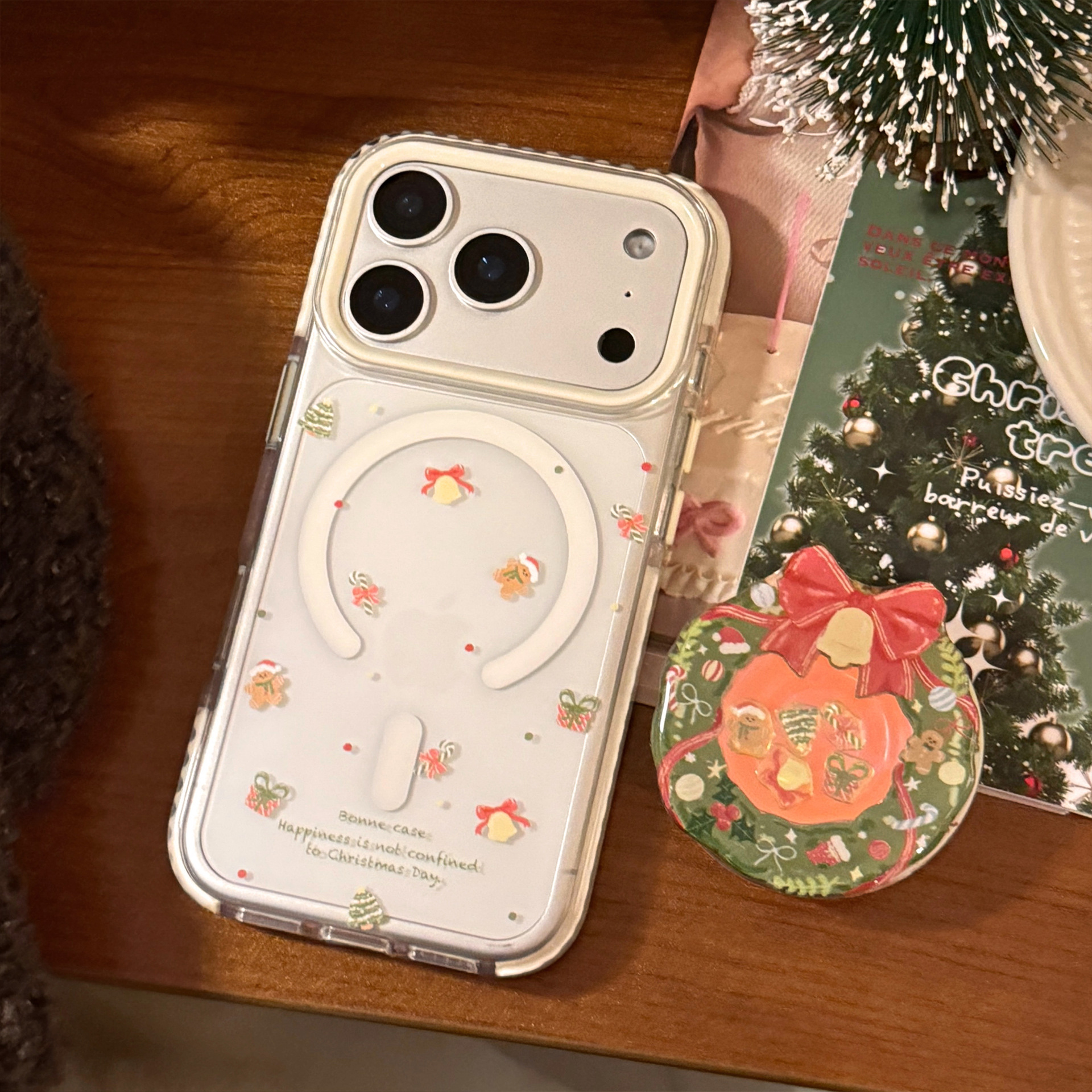 Magnetic Protective Phone Case For Iphone With Christmas Wreath_voghion.com