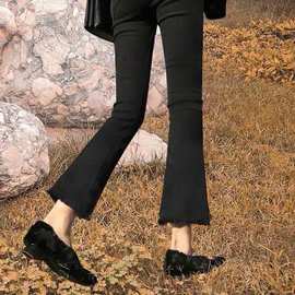 黑色微喇牛仔裤女2024年春秋新款显瘦秋装小个子秋季喇叭裤子