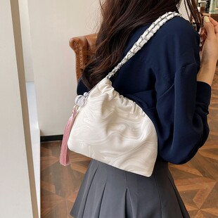 �¿�����ʽ���L���ˮͰ����Ů�ճ��ϰ�ͨ�ڰ�朗lб�������С��