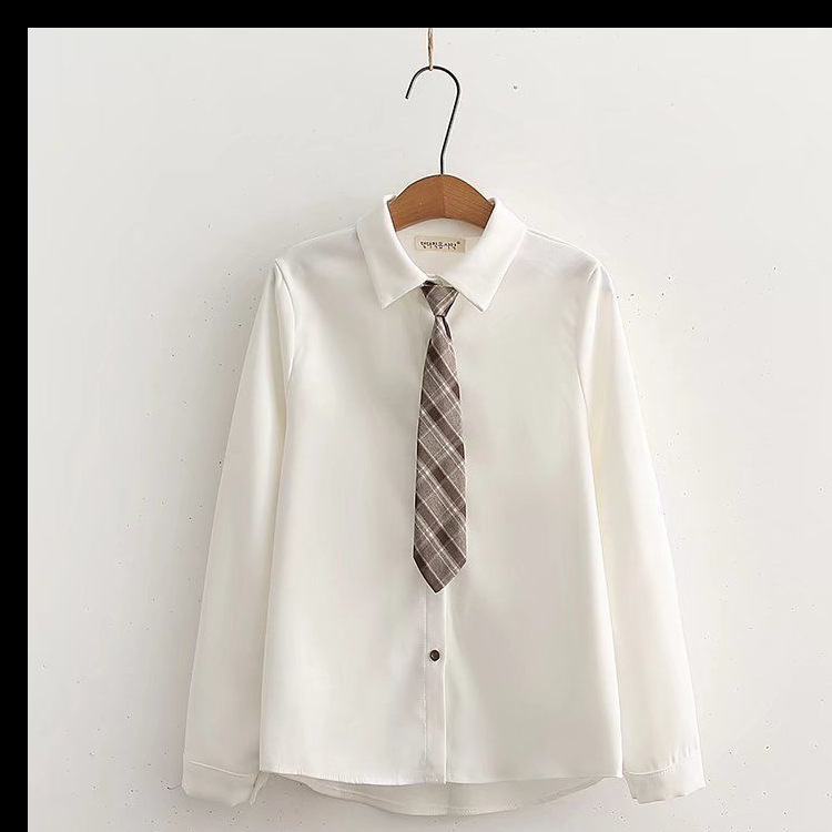 Long sleeve shirt with tie