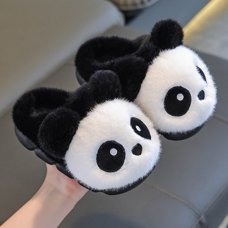Otoño y invierno zapatillas de algodón para niños, niños y niñas, calentamiento y peluche panda lindo para padres e hijos, zapatos de algodón para niños