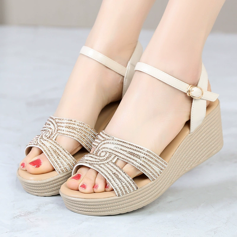 Y2703-3 большой размер удобная мода летняя мягкая подошва с толстой подошной нескользящие женские сандалии на каблуках