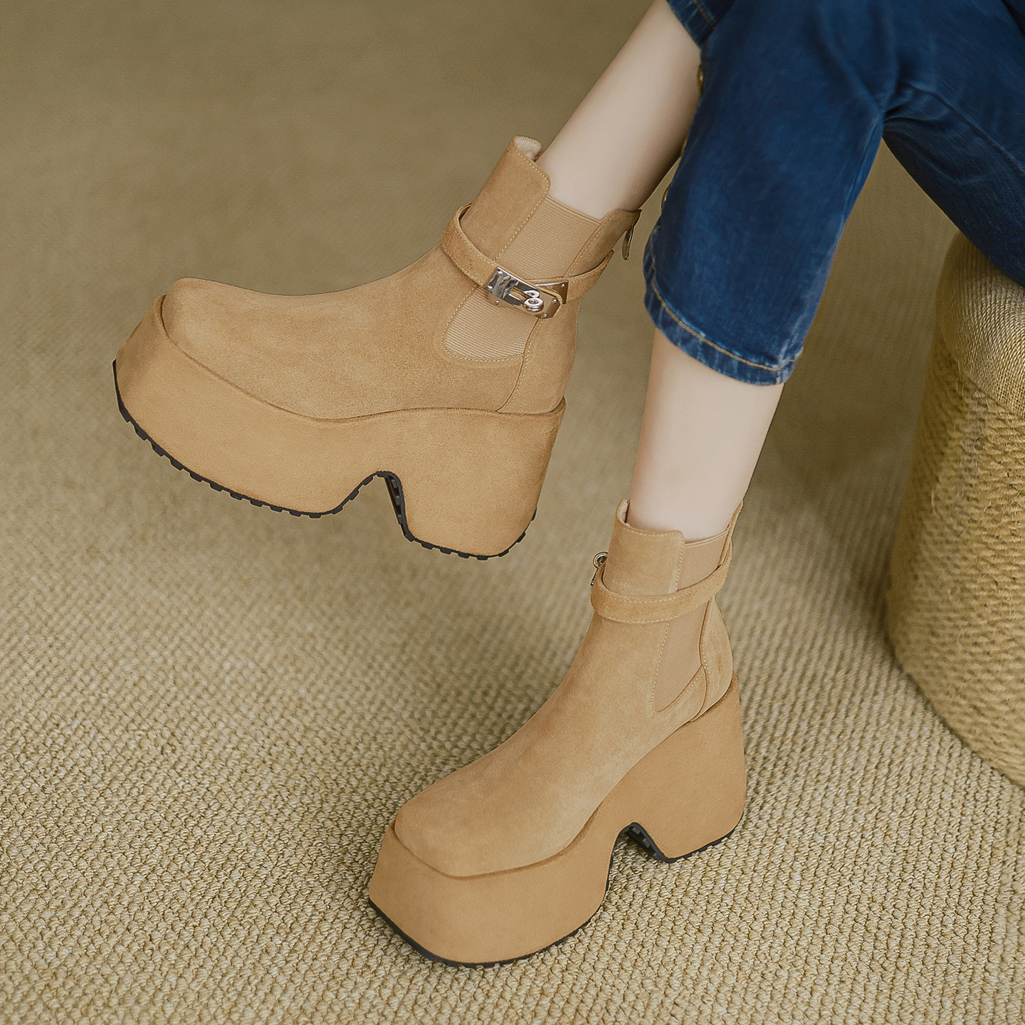 Boot Chelsea nữ cổ thun đế xuồng gót vuông mũi vuông phong cách bụi — Lót đơn màu hạnh