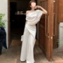 夏季显瘦气质露肩套装