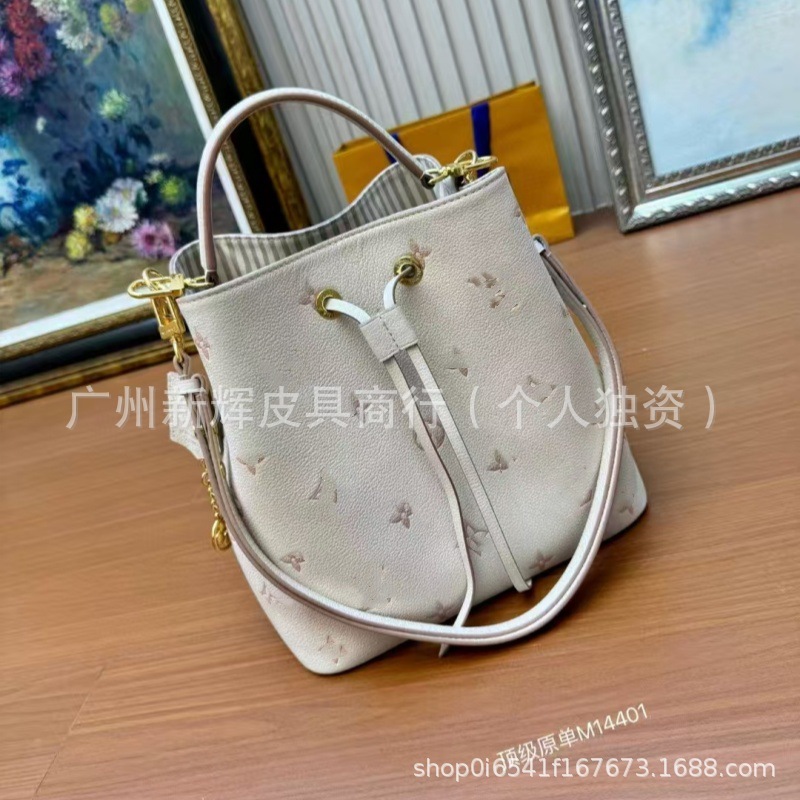 2025年外貿新作NANO DIANE ミニオールドフラワーバゲットバッグ フルレザー ショルダー/クロスボディバッグ M13642|undefined