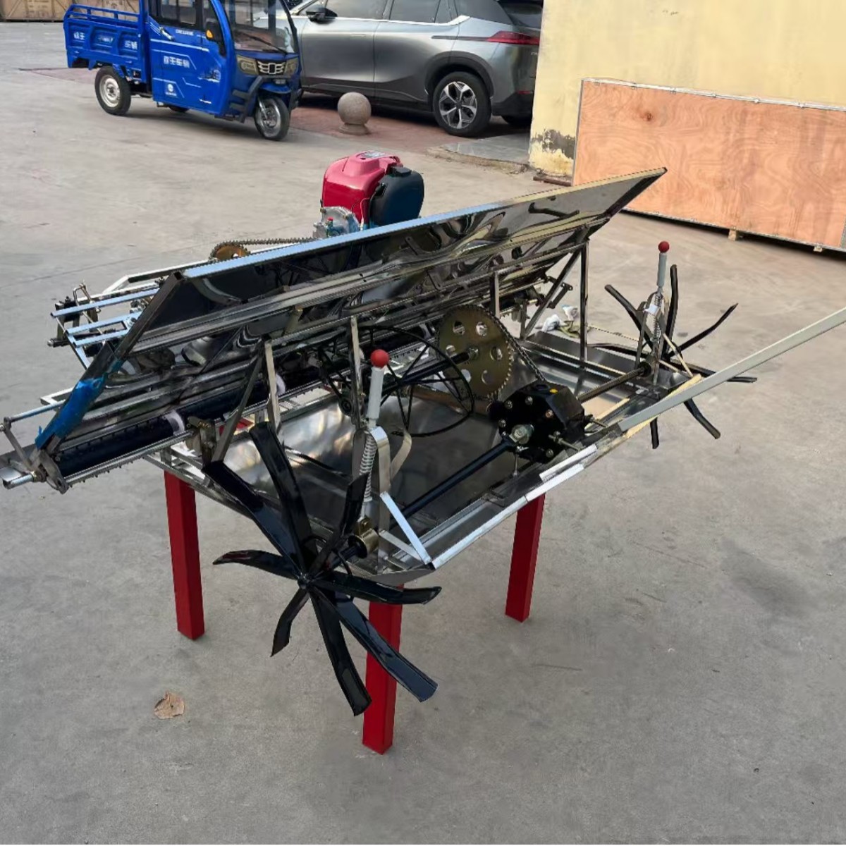 轻便手扶式水稻插秧机 稻田秧苗种植机秧盘育秧汽油四冲程插秧机