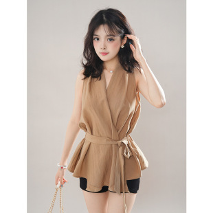 Pure Lust Hot Girl Halterneck Fashion Suit for Women 2025 New Waist-Cinching Lace-Up Top + High-Waisted Shorts Two-Piece Set