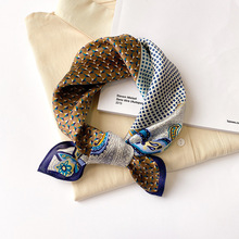 ins丝巾小方巾女春秋薄款桑蚕丝真丝时尚围巾装饰时尚韩国小领巾