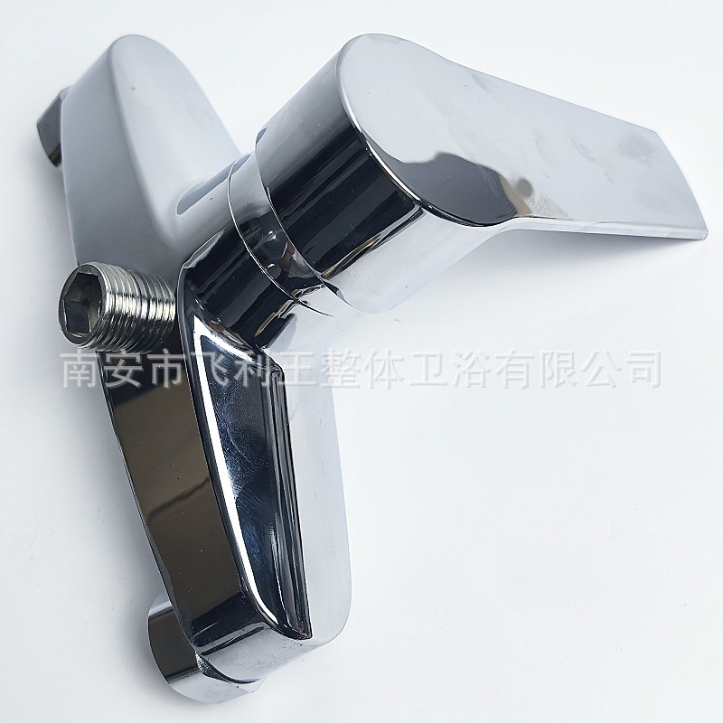 Zinc alloy shower head set, three-in-one wall-mounted concealed household cold and hot simple bathtub, mixing valve faucet undefined