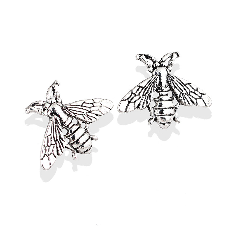 small suit small animal buckle alloy retro bee men's brooch suit pin buckle clothing accessories_voghion.com