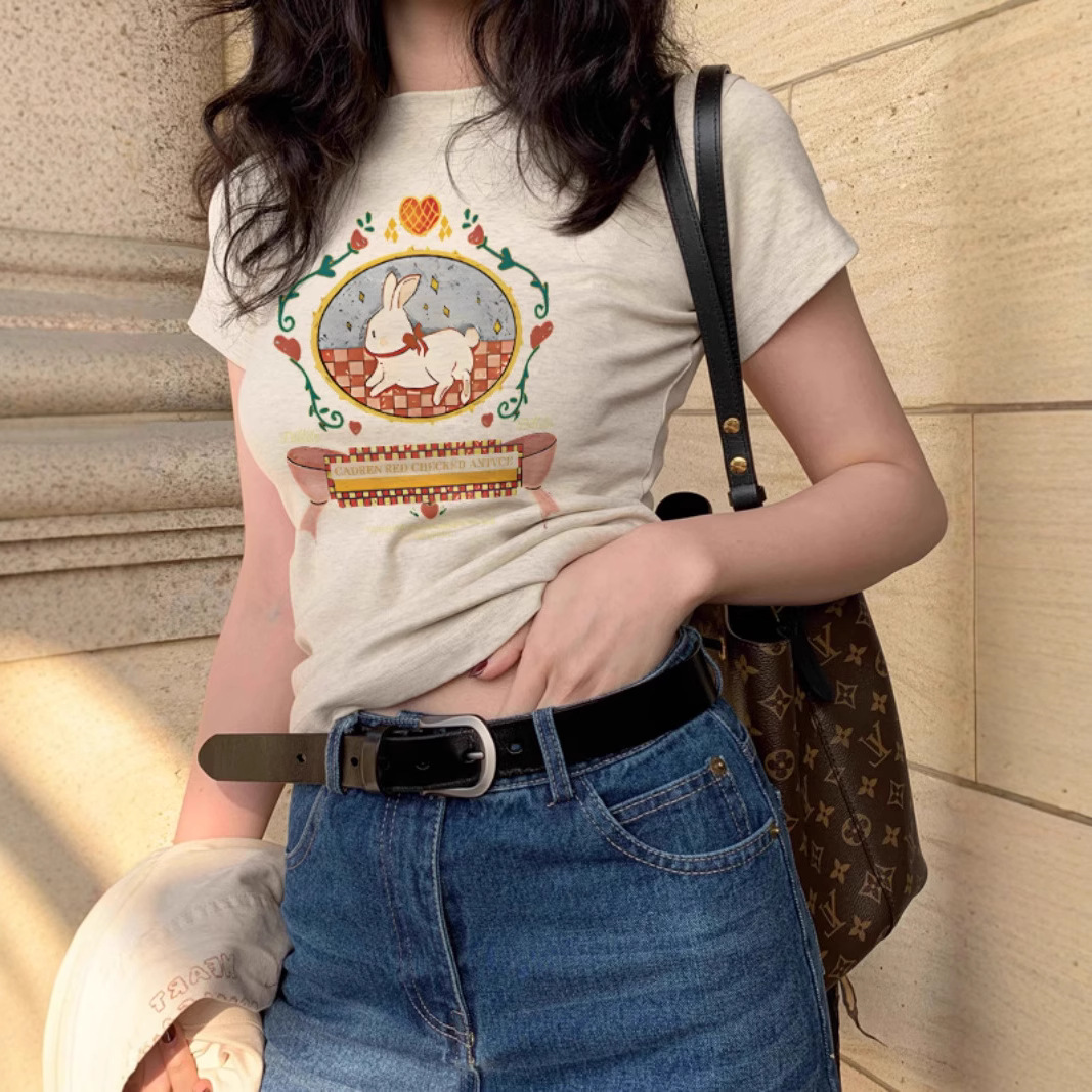 American-Style Right Shoulder Cartoon Print Design Versatile Short-Sleeve T-Shirt for Women, New Summer Niche Casual Short-Sleeve Top