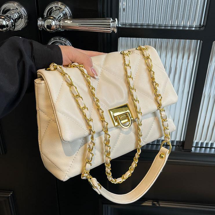 Bolso de cadena de diamond para mujeres 2024 nuevo estilo de moda universal simple bolso cuadrado de alta calidad sensación de tendencia bolso de hombro simple
