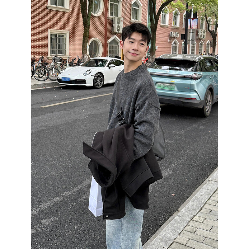 Dunkelgrauer Herren Rundhals Pullover Weicher Strickpullover_voghion.com