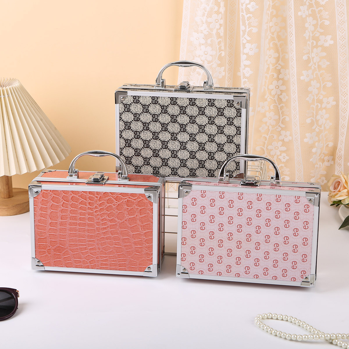 Estuche de Maquillaje Portátil para Viaje de Metal para Almacenamiento Doméstico