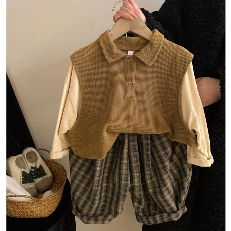 Детский костюм весна 2025, новый стиль, корейский стиль, ретро, имитация двух предметов, поло, клетчатые брюки, комплект из двух предметов для мальчиков и девочек