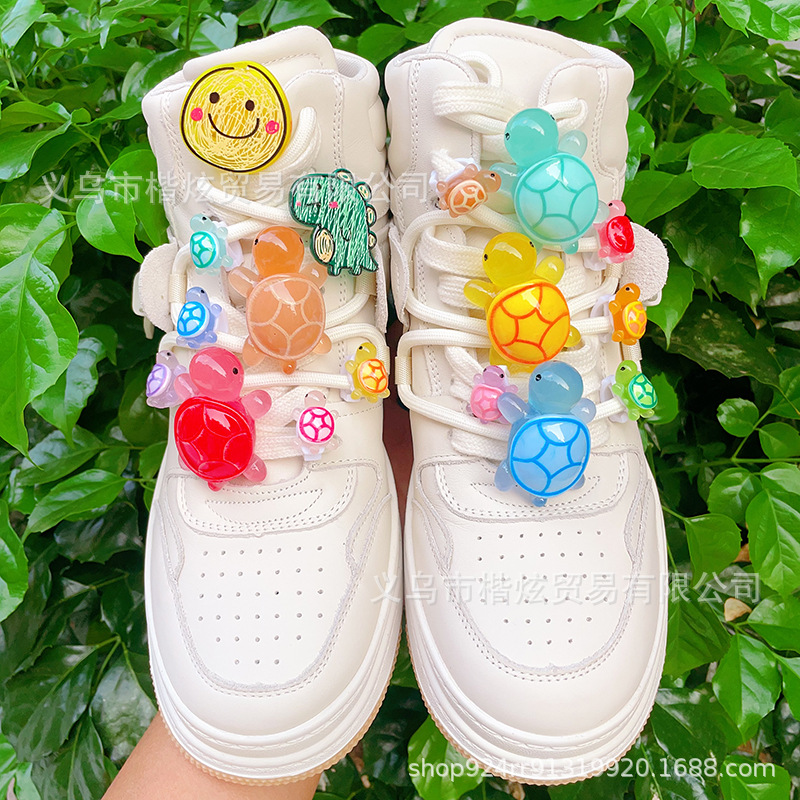 Shoelaces