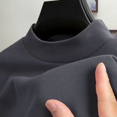 秋冬の男性の両面の徳絨毛と長袖のtシャツの保温の半高襟の底のシャツの弾力性は秋の服のシャツを厚くします。