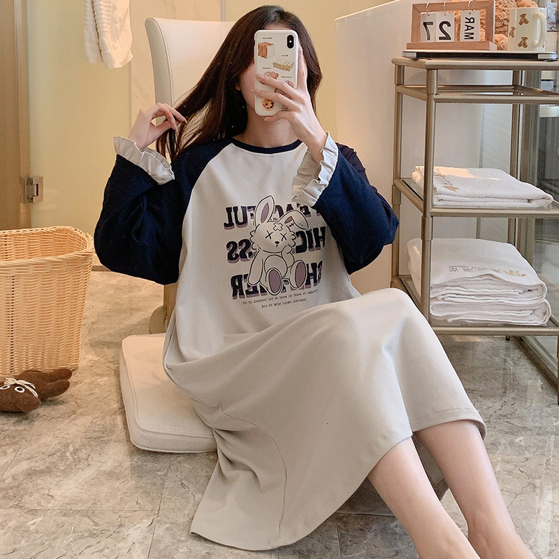 Nightdress Autumn and winter Long sleeve 2022 new pattern Exorcism Home Furnishings Korean Edition ins leisure time longuette Easy Large