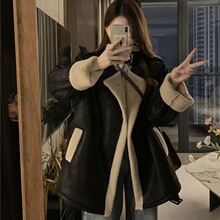 感羊羔毛黑色皮毛一体棉服外套女2025冬码胖mm中长款收腰上衣