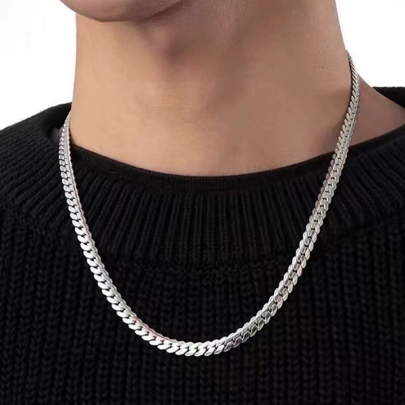 Titanium Steel Color-free Embossed Cuban Chain Necklace Men's All-match Light Luxury Niche Hip-hop Flat Snake Bone Chain Titanium Steel Color-free Embossed Cuban Chain Necklace Men's All-match Light Luxury Niche Hip-hop Flat Snake Bone Chain