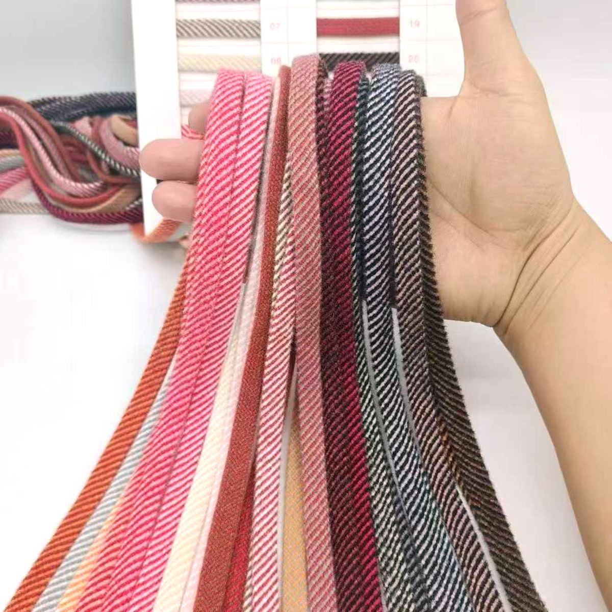 10mm lana de cristal de doble color zebra hueco cintura corda de dibujo corda trenzada corda plana de alta gama de doble color sombrero corda