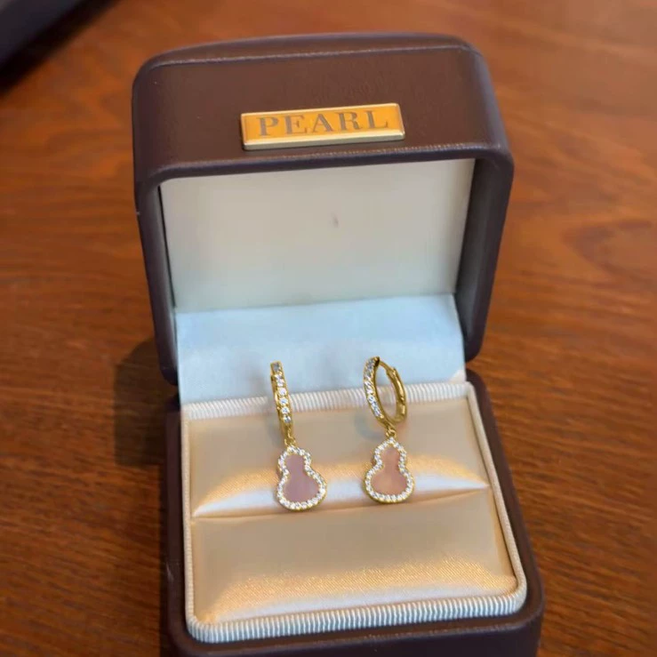 Organic universal sexy earrings, 925 sample silver, light luxury style