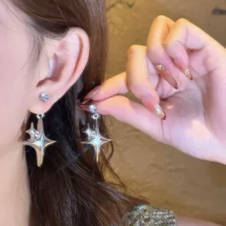 甜酷辣妹冷淡风星芒吊坠耳环女小众高级耳钉气质百搭耳饰2025新款