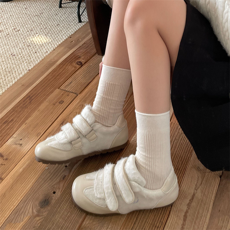 白色奶油泡芙魔术贴小白鞋女2025新款秋季时尚休闲平底百搭德训鞋|undefined