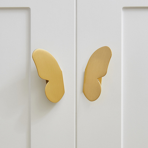 Butterfly brass handle without drilling black drawer modern minimalist high-end Nordic wardrobe door white wooden handle