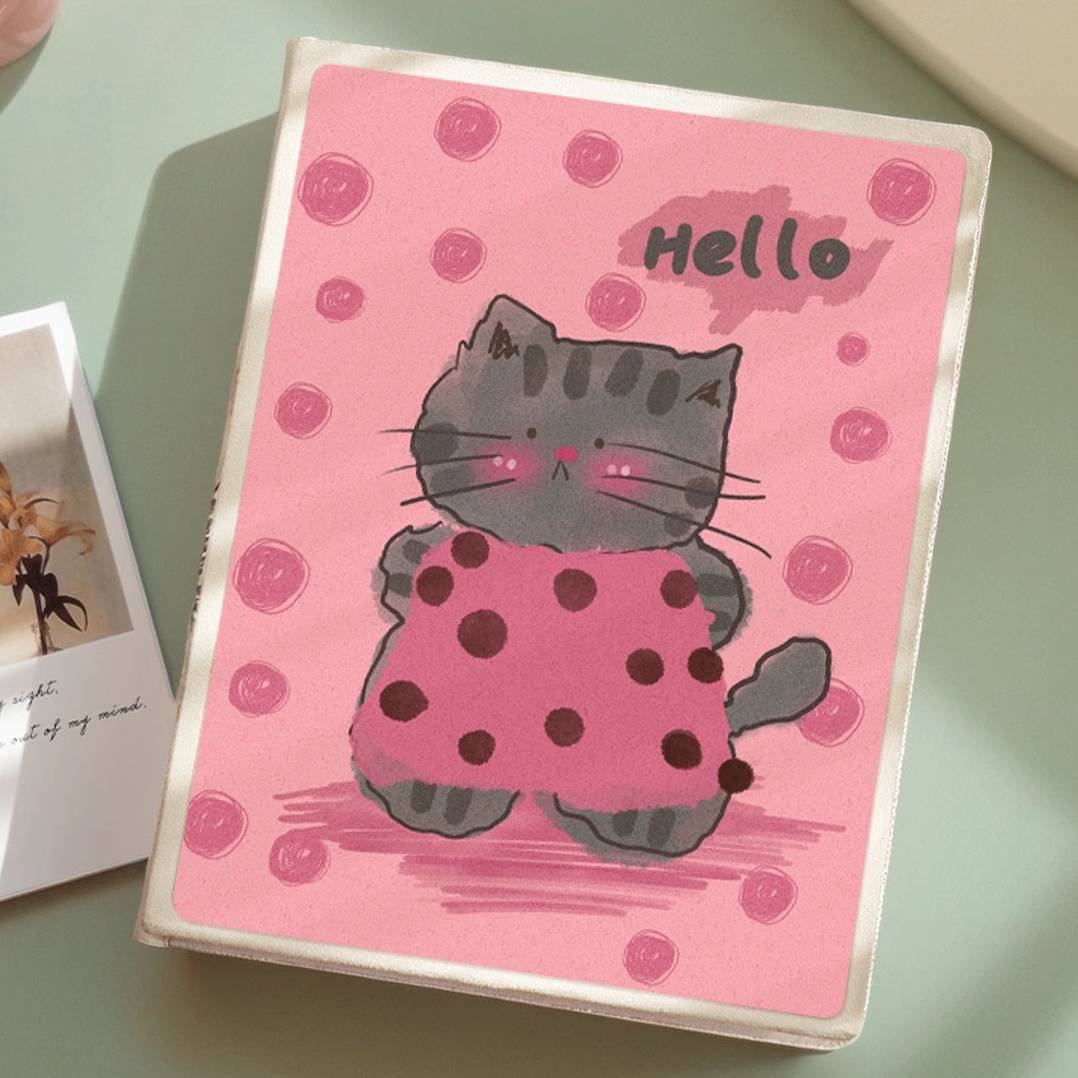 회색 얼룩무늬 고양이