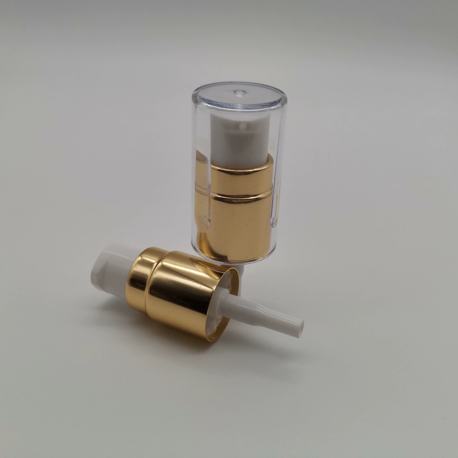 Источник производителя поставляет 18-зубную антифридированную алюминиевую форсунку лосьона-спрей, насадку для косметики, головку насоса