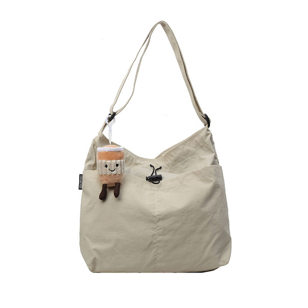 Nylon capacious shoulder bag