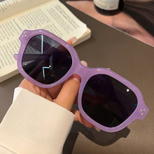 沙滩米钉太阳镜2023新款网红墨镜高级感辣妹街拍防紫外线太阳眼镜