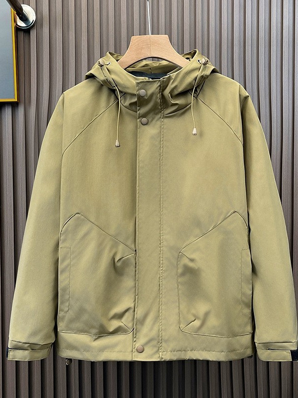 Chaqueta de primavera suelta casual de nuevo estilo Chaqueta de hombre Chaqueta a prueba de viento Top de moda con capucha de color sólido