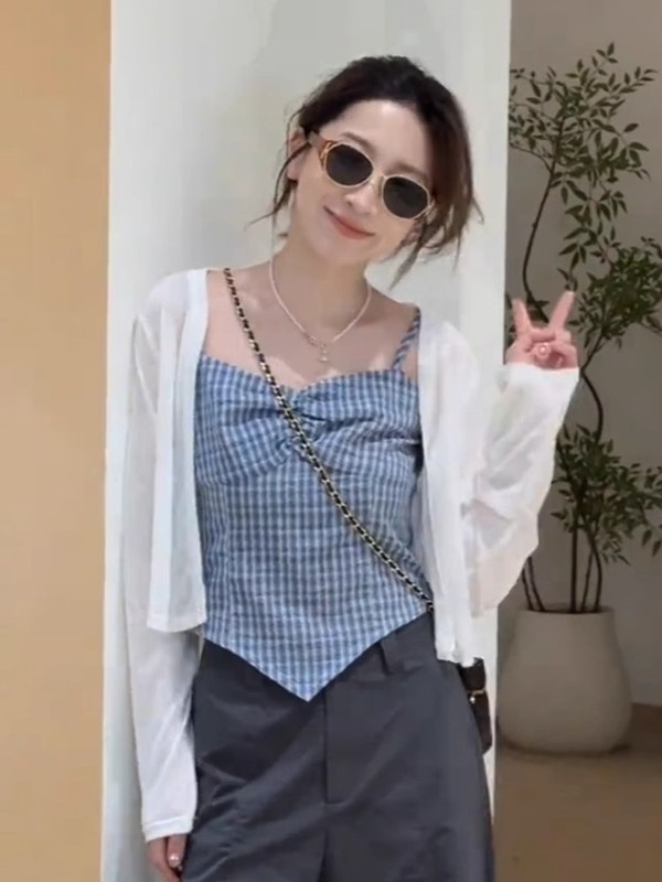 フレンチスタイルのシンプルな女性服2025新作人気日焼け止めカーディガンサスペンダー年齢軽減ワイドレッグパンツ3点セット|undefined