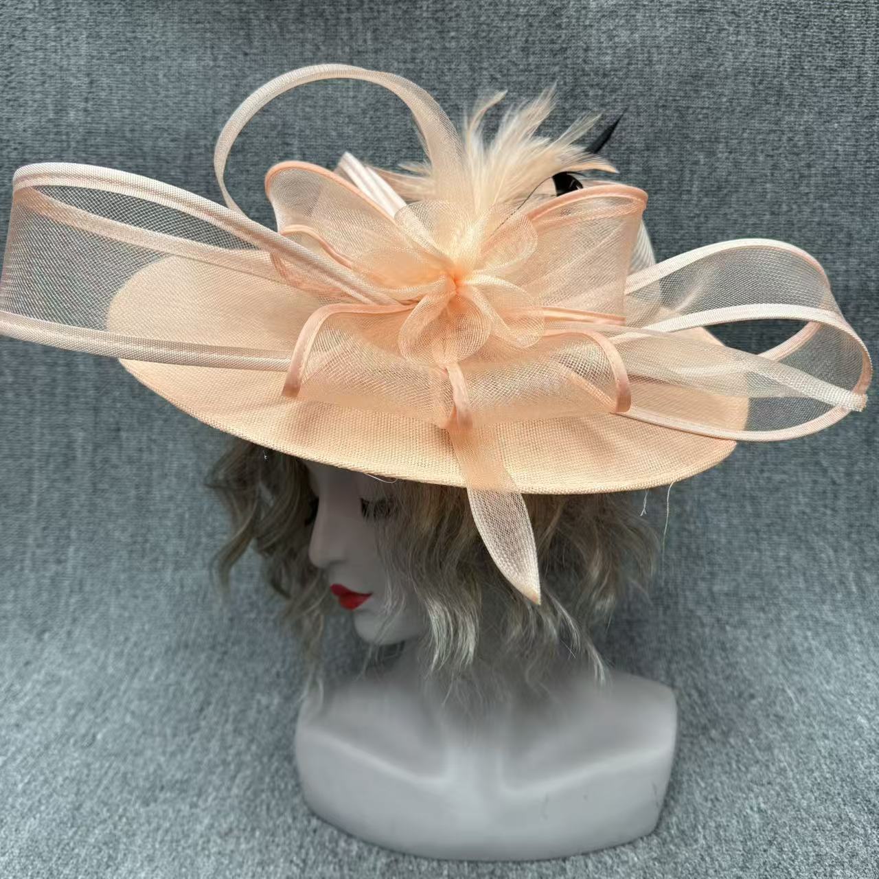 Amazon's Best-Selling Oversized Mesh Headpiece, European and American Style Racing Club Hat, Bridal Hair Flower Design, Runway Hair Accessory, White