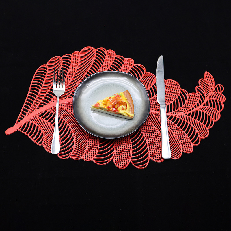 Suministro directo de fábrica hueco mantel dorado occidental aislamiento de alimentos estera hoja tipo europeo simple mantel tazón de montaña al por mayor