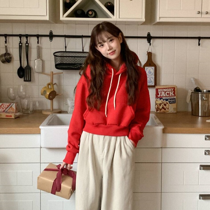 New 2026 Spring and Autumn Korean Style Simple Commuter Casual Comfortable Loose Top Slimming Versatile Pullover Short Sweatshirt for Women New 2026 Spring and Autumn Korean Style Simple Commuter Casual Comfortable Loose Top Slimming Versatile Pullover Short Sweatshirt for Women