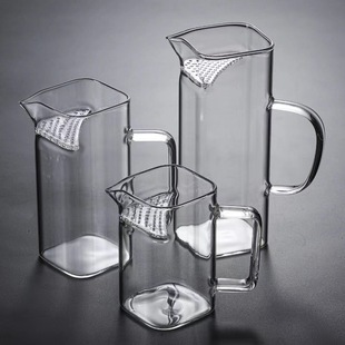 Thickened Square Crescent Glass Fair Cup Household Tea Dispenser Heat-Resistant Tea Leak Set Kung Fu Tea Set Accessories Filter Kl