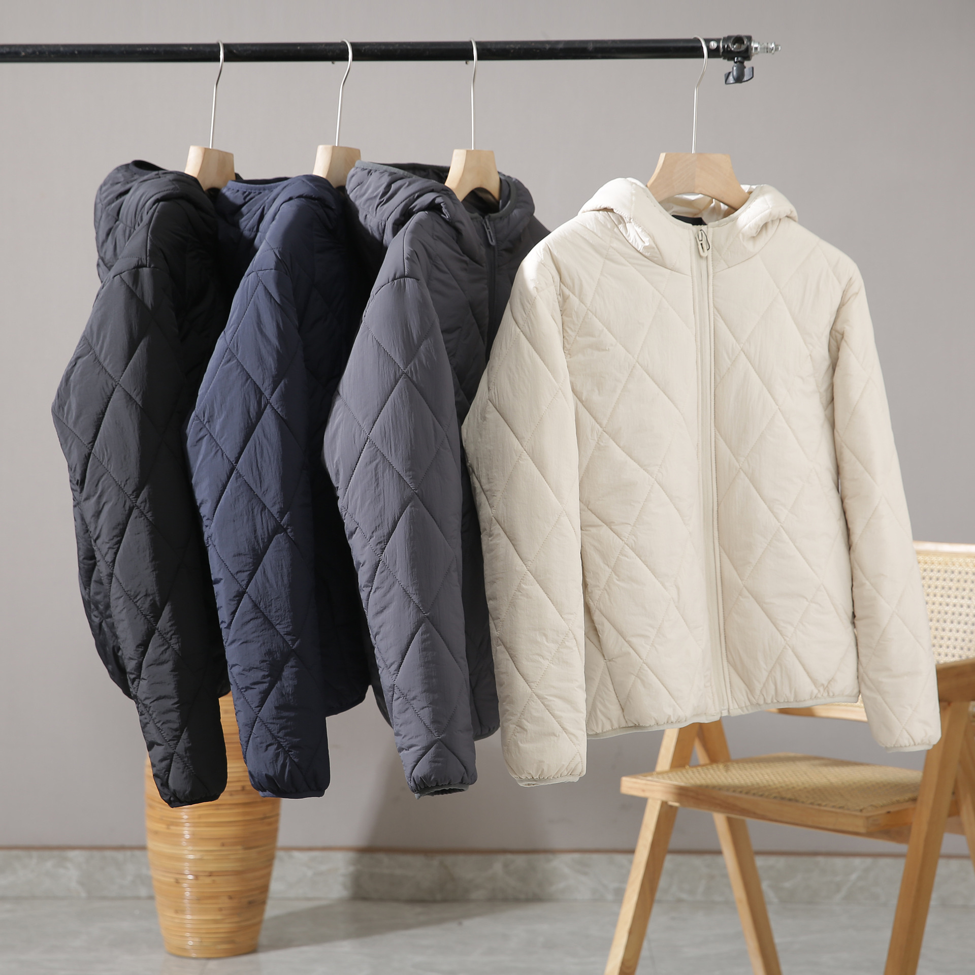 Unisex couple's style! Sancan silk thermal autumn/winter thickened diamond-pattern solid-color hooded cotton-padded coat for men