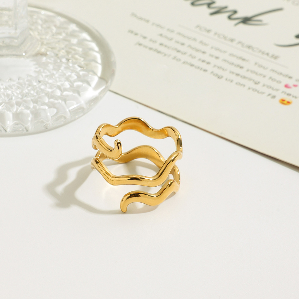 Wanxing Anillo de acero inoxidable más vendido en Europa y los Estados Unidos Nicho femenino diseño transfronterizo anillo de acero de titanio no desvanecer joyería minimalista