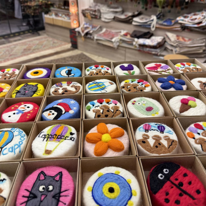 Cross-Border Wool Felt Soap with Colorful Foam for Face Washing and Bathing, Creative Plant-Based Essential Oil Handmade Soap Production and Wholesale