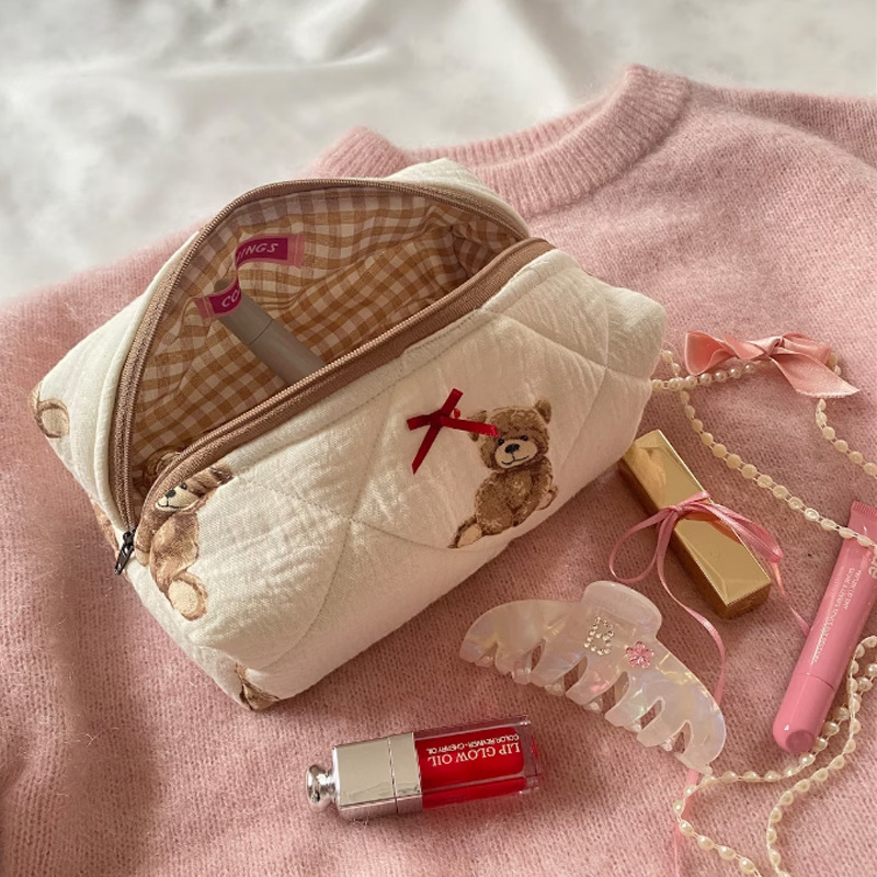 50g Weight Cute Bear Cloth Square Makeup Bags & Storage