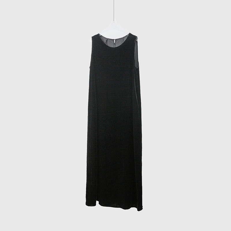 Silk velvet skirt