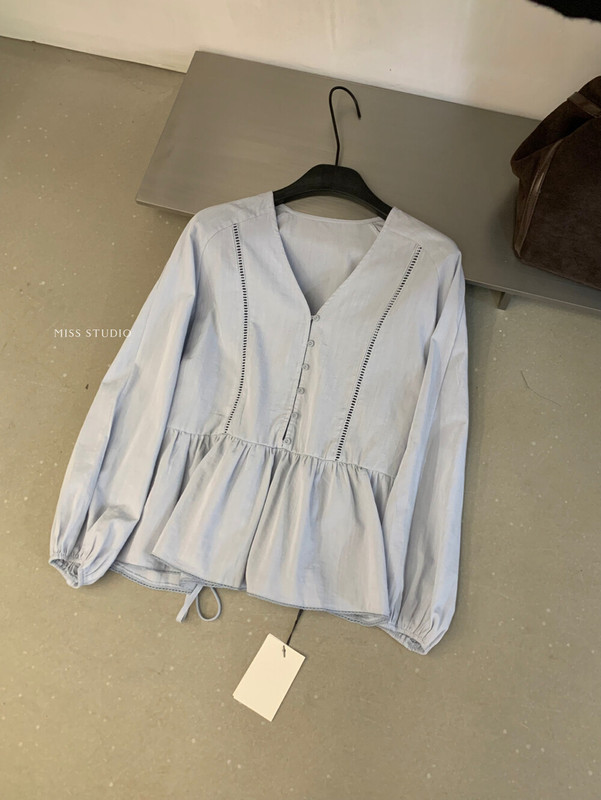 【MISS密思家正品店】休闲简约气质蕾丝拼接小衫女装W670|undefined