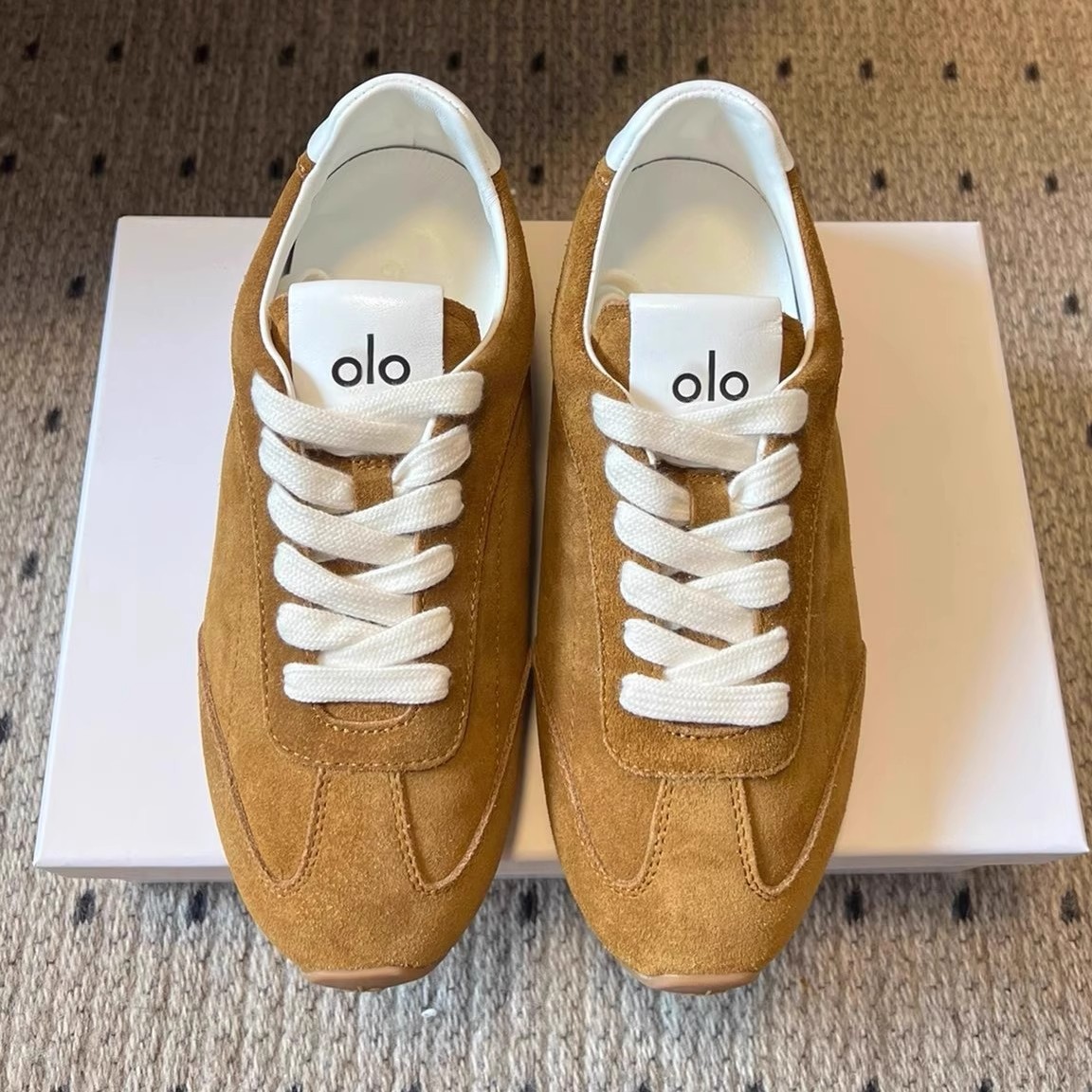 alo Jin Zhixiu Jisoo zapatos de cuero retrógrados de entrenamiento alemán zapatos casuales de mujer zapatos de correa ligera