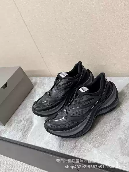 Putian Pure Original Paris 26Th Generation Jet Embossed Print Dad Shoes with Height-Increasing Thick Soles, Breathable Retro Unisex Sneakers