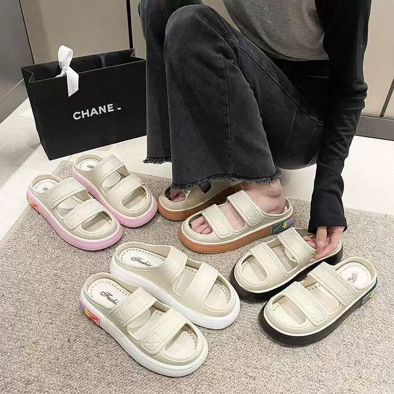 女凉拖鞋夏季新款松糕厚底时尚休闲百搭一字型露趾外穿沙滩女鞋