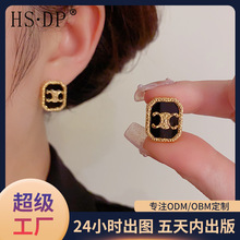 s925�yᘏ͹Ś��|С���L�׺κ�ɫ�P���T����p��С���OӋ�W�t���h